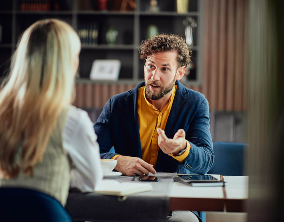 Executive search<br>a headhunting